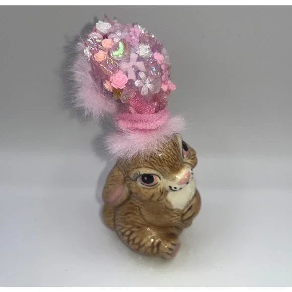 Vintage Ceramic Sitting Pretty Easter Bunny Poof Faux Fur Flower Hat Deb O. OOAK - Picture 4 of 16